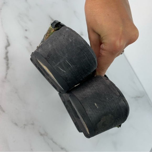 Cape Clogs Womens Mules Shoes Green Wool Slip On Floral Embroidered Round Toe 37 - Picture 8 of 13